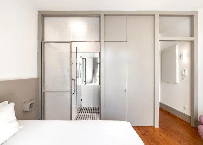 Viva Old Street Homes *