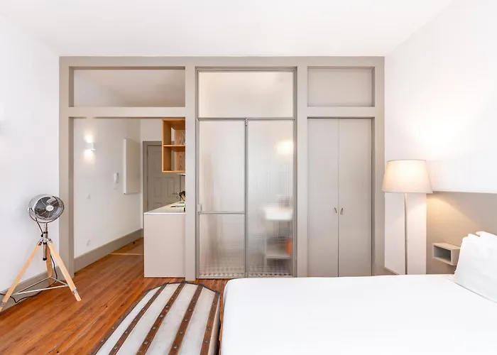 Viva Old Street Homes *